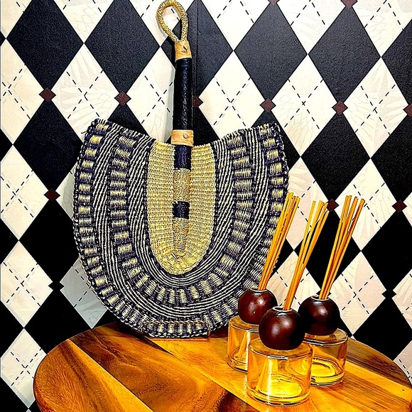 Set of 3 Handwoven African Bolga Fans – Natural Rattan Wall Art or Body Fans - Picture 10 of 15